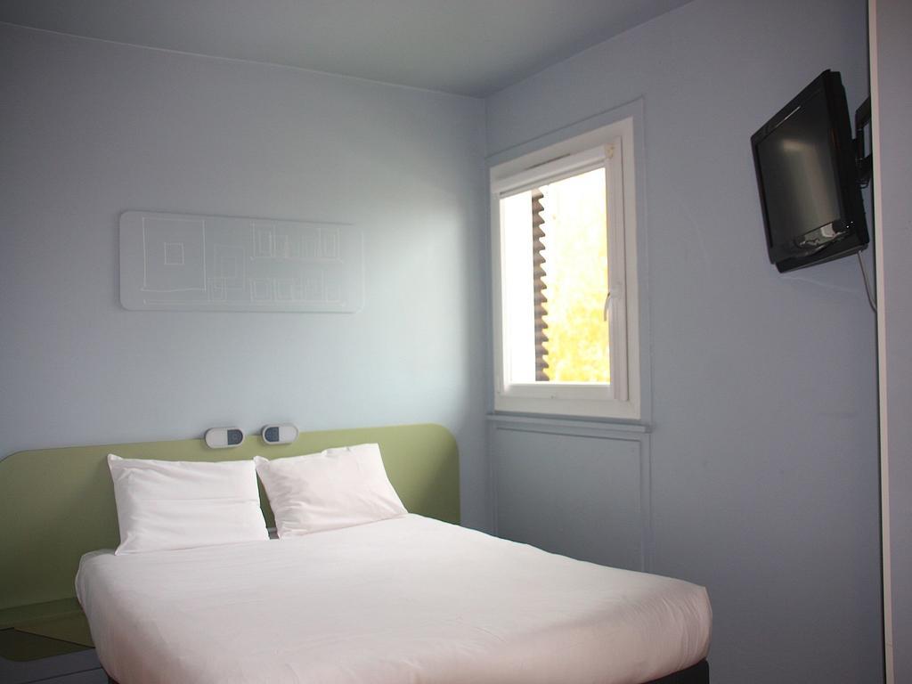 Ibis Budget Thonon Les Bains Phòng bức ảnh